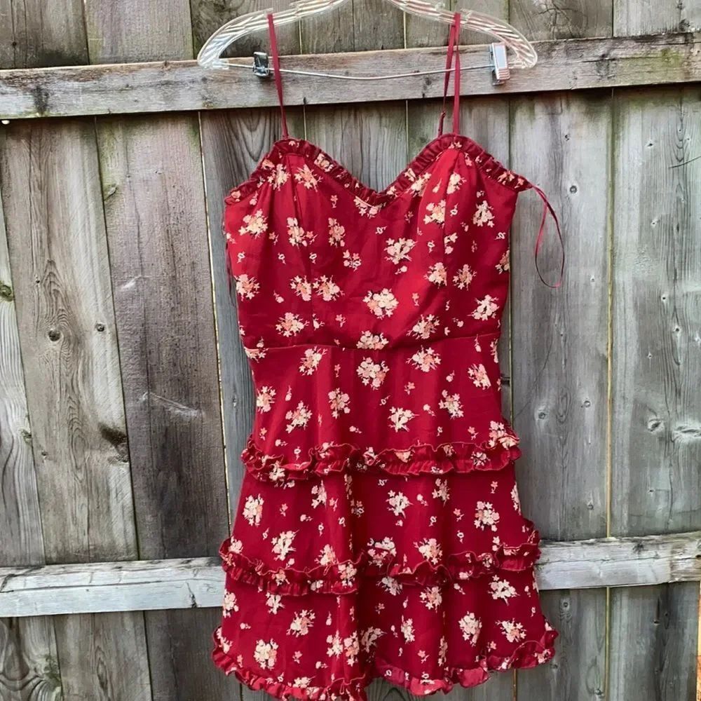 Blue Rain Floral Dress sz. L NWT